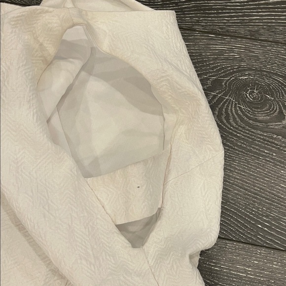 Zara Textured White Mini Dress - Picture 7 of 8